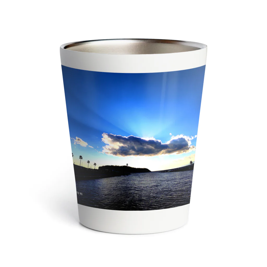 らんすけふぉとの江ノ島の空 Thermo Tumbler