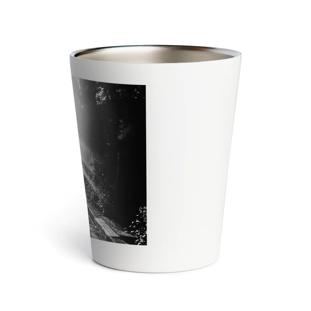 TOKYO LENDS EYES RISEのkissing cats Thermo Tumbler