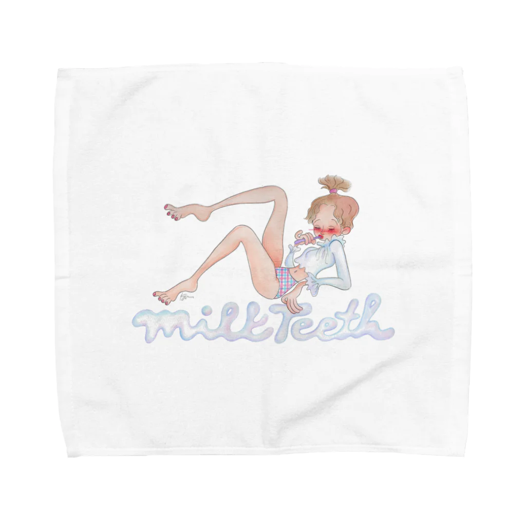 kumi_artworkのmilk teeth Towel Handkerchief