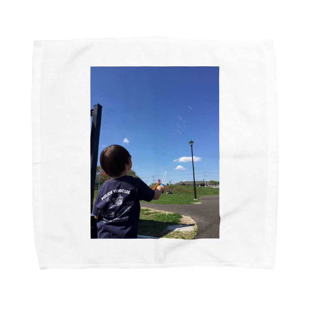 ハマー'sのしゃぼん玉むすこと青空 Towel Handkerchief