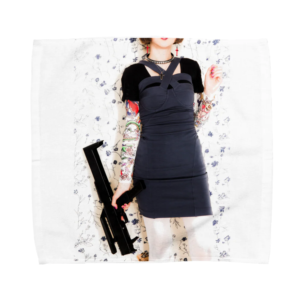 PPPRのgrumble gun girl  Towel Handkerchief