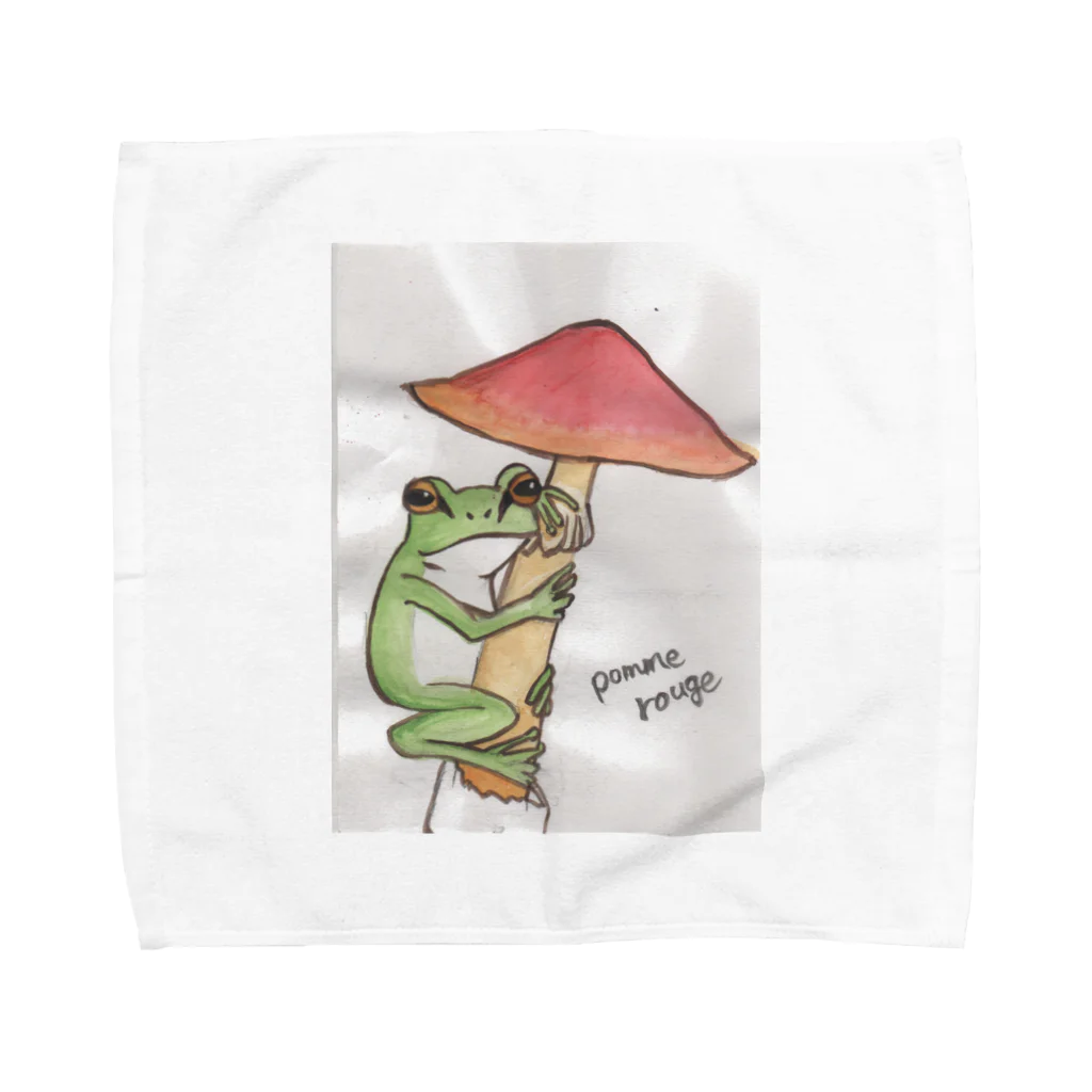 信州pommerougeのタマゴダケラブなアマガエル Towel Handkerchief