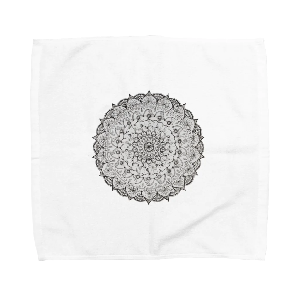 chisatoartのMandala 内にひそむ遊び心 Towel Handkerchief