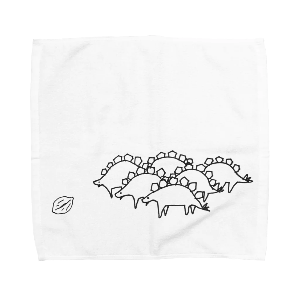 えんがわカフェの全然割れてないピスタチオ対3千のステゴサウルス Towel Handkerchief