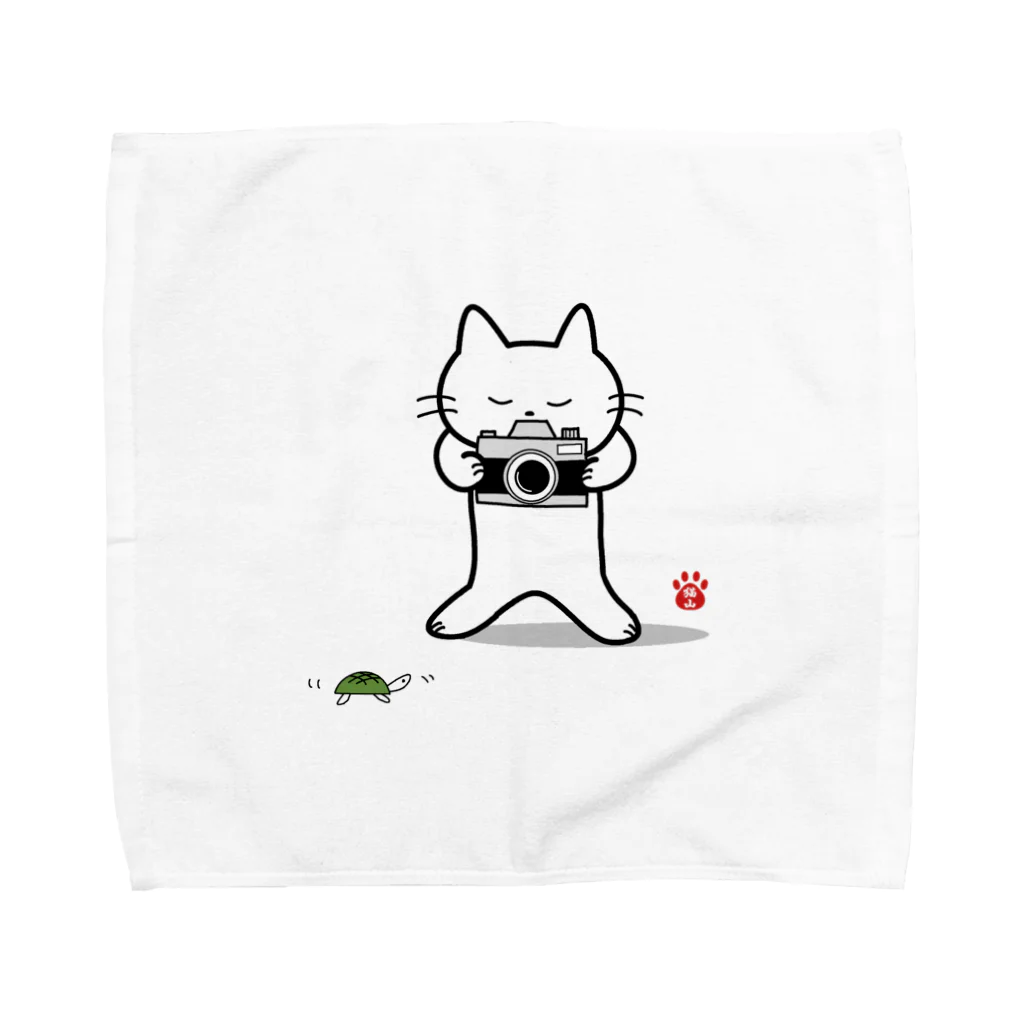 satoharuのカメラで亀を撮る猫山さん Towel Handkerchief