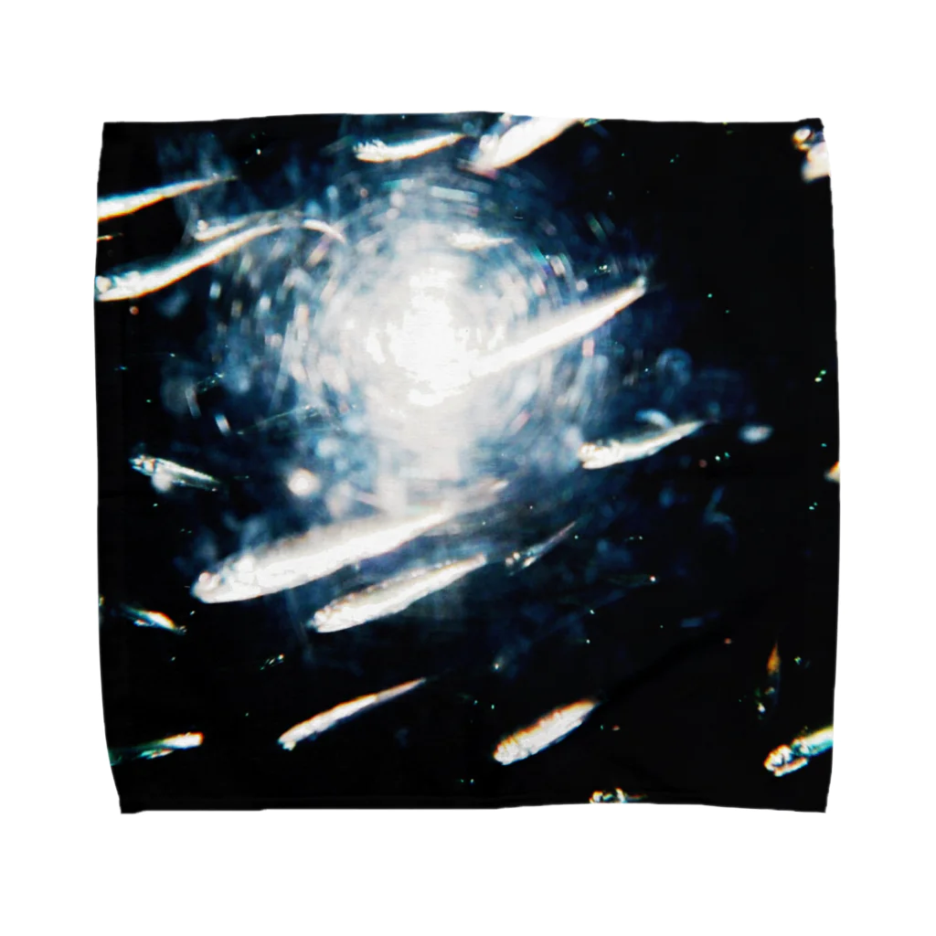 anaanaの宇宙魚 Towel Handkerchief