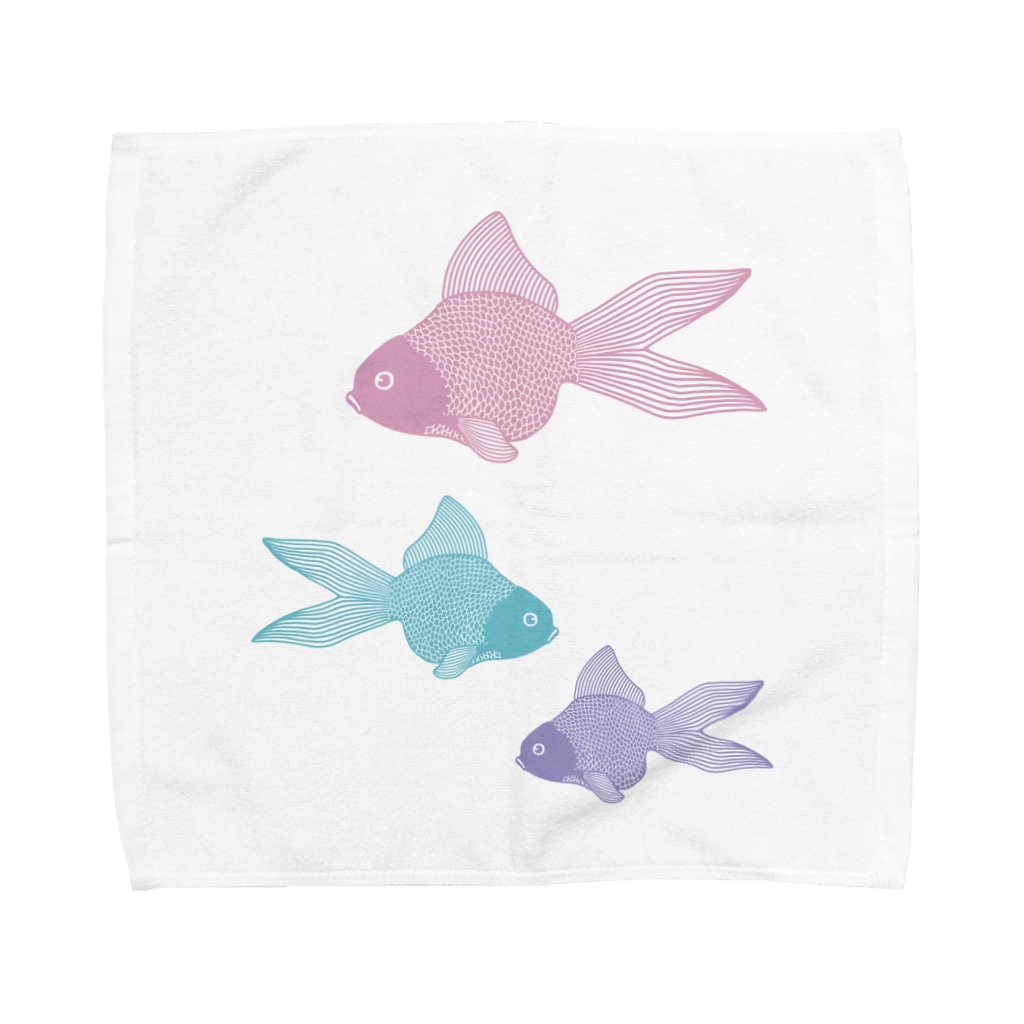 Alba spinaの金魚３匹 くすみパステル Towel Handkerchief