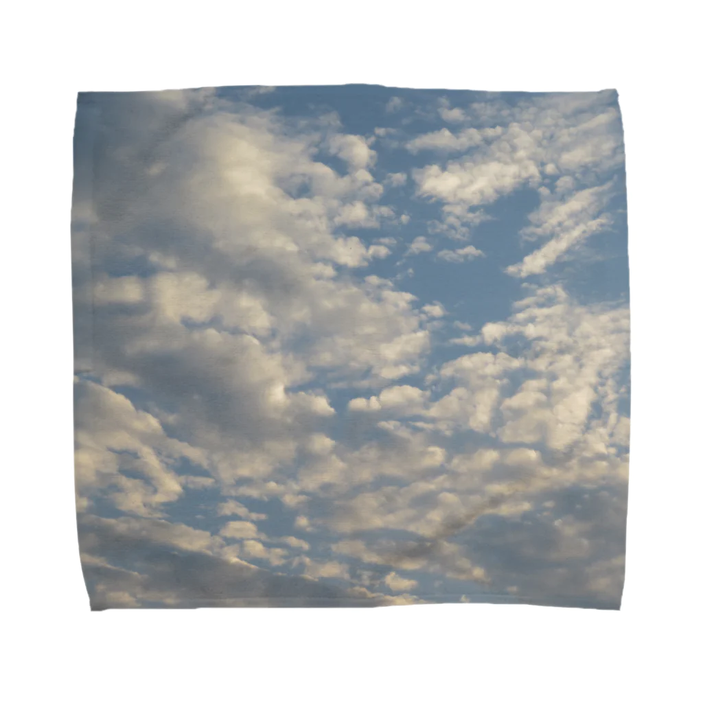 ミラくまの秋の空 Towel Handkerchief