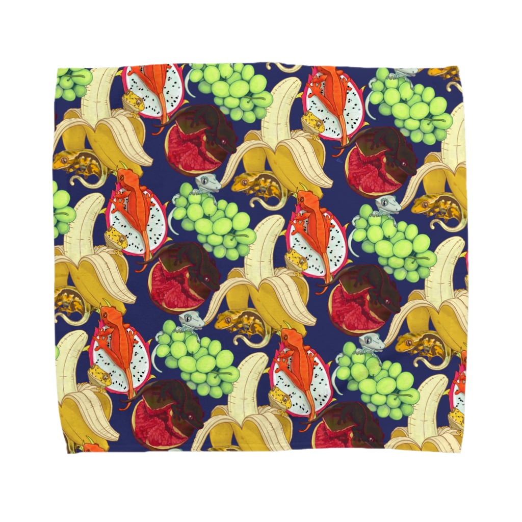 檸檬飴のクレステッドゲッコー×フルーツ盛り合わせ(ネイビー) Towel Handkerchief