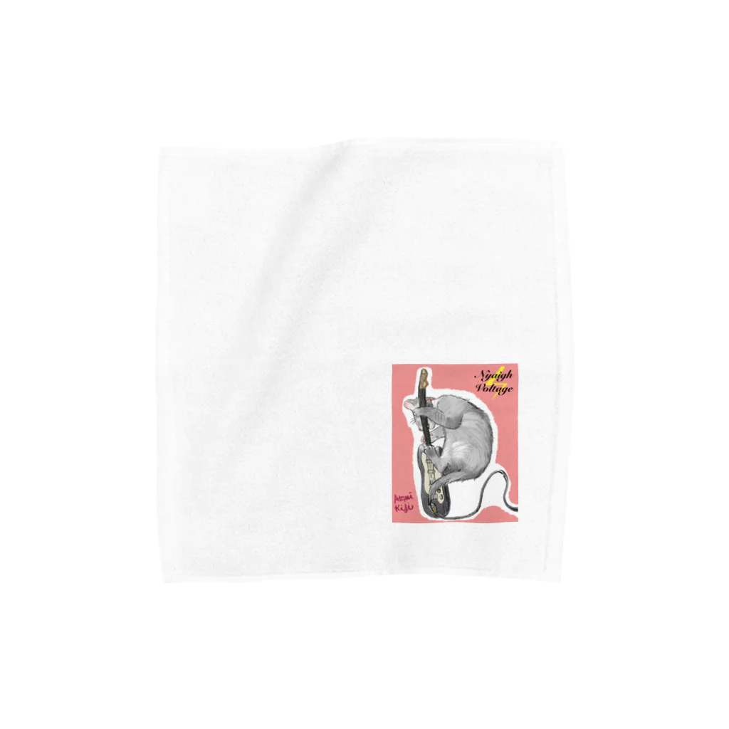 熱海きじの雑貨コーナー⚡️のNyaigh Voltage(ニャイ ボルテージ) Towel Handkerchief