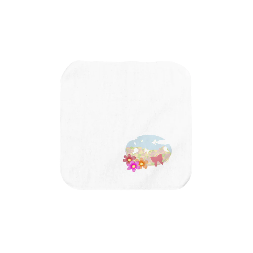 Tender time for OsyatoのButterfly wings flapping Towel Handkerchief