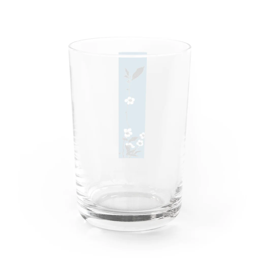 PALA's SHOP　cool、シュール、古風、和風、の和風柄　白と黒　花模様　(青) Water Glass :back