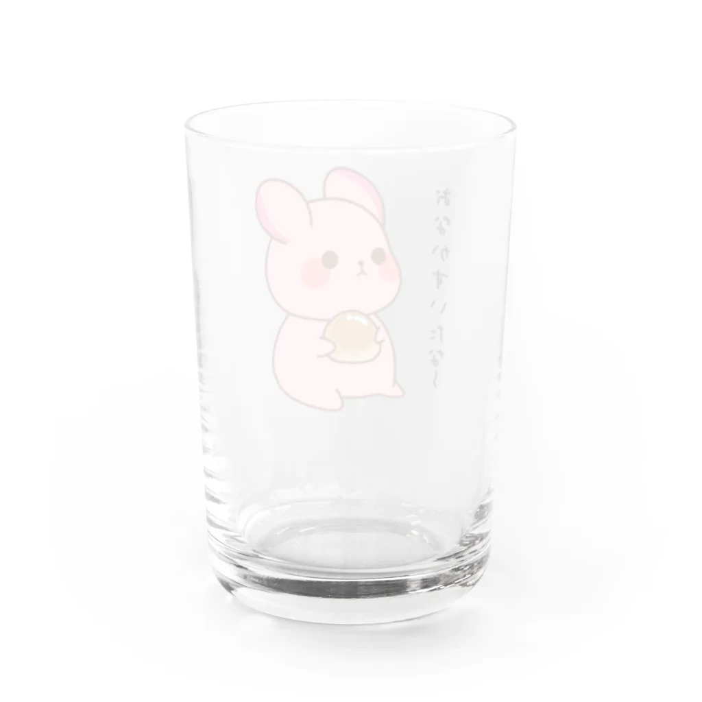 ゆめうさぎShopの腹ペコいちごちゃん Water Glass :back