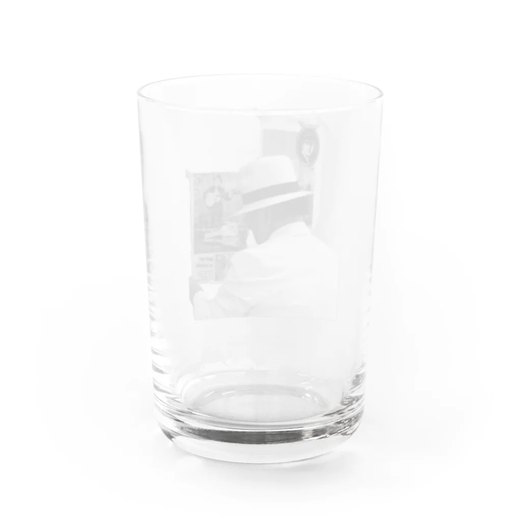 soi hẻm rojiのposter Water Glass :back