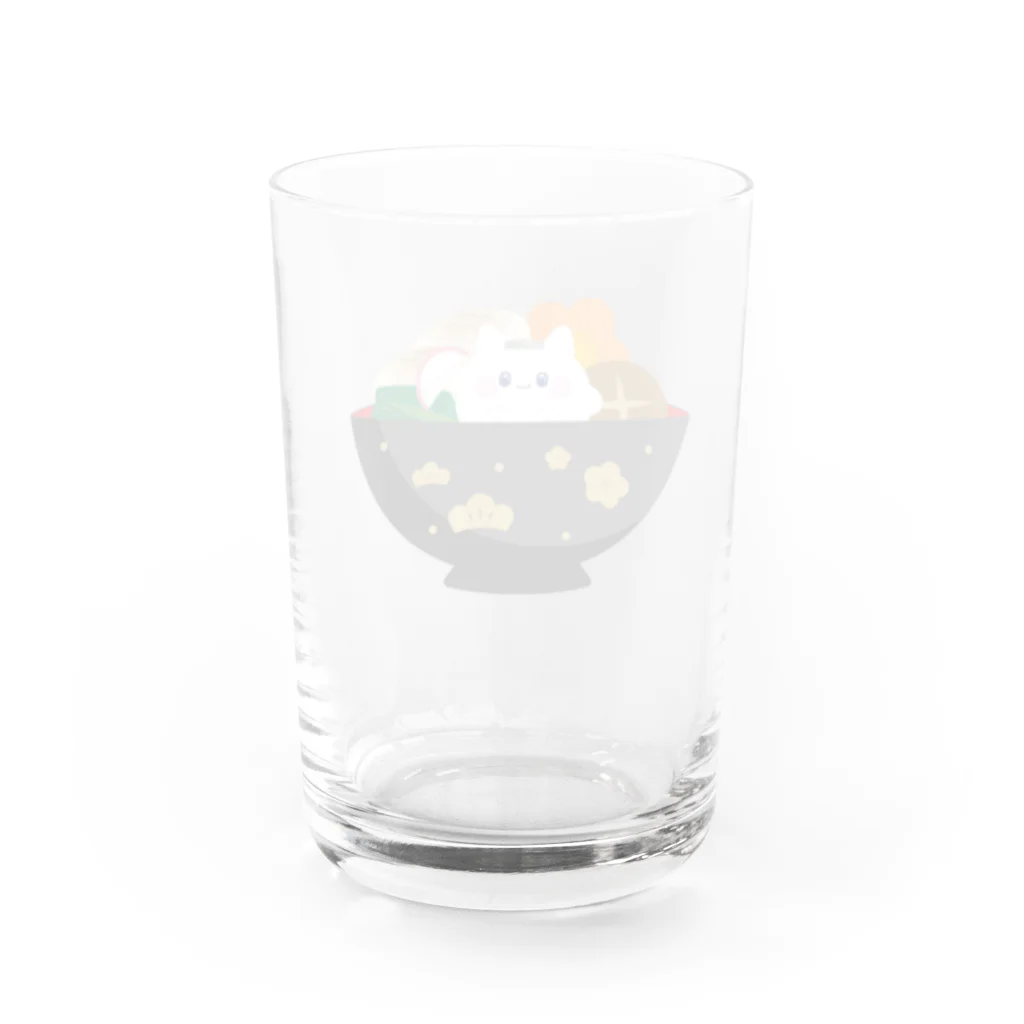 Kawaii-Japanのお雑煮の中のおにぎりさん Water Glass :back