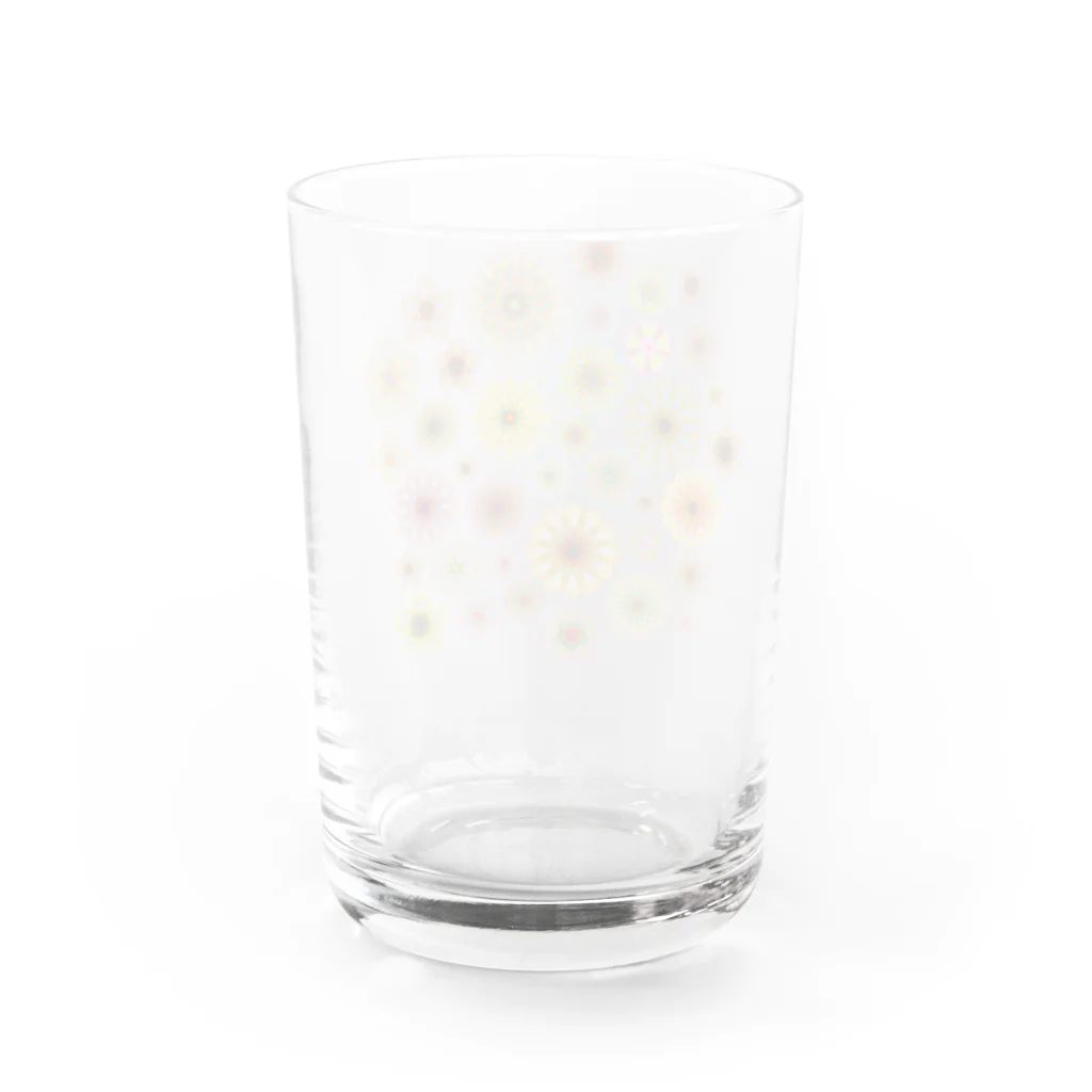 kimchinのやさしい色合いの花柄 Water Glass :back