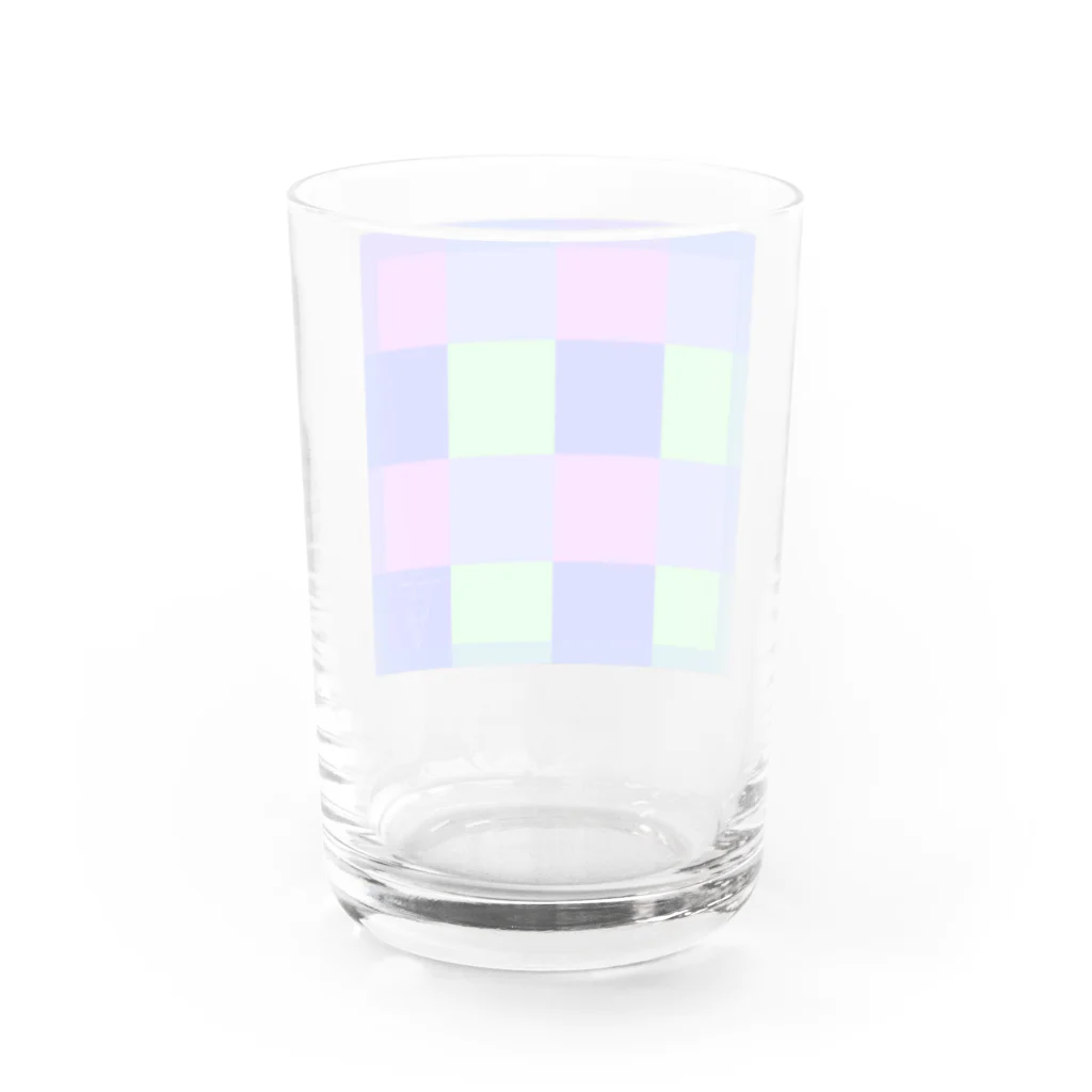 CUTIE　BOXのキリンのりんりん　へんし～ん！！チェック柄 Water Glass :back