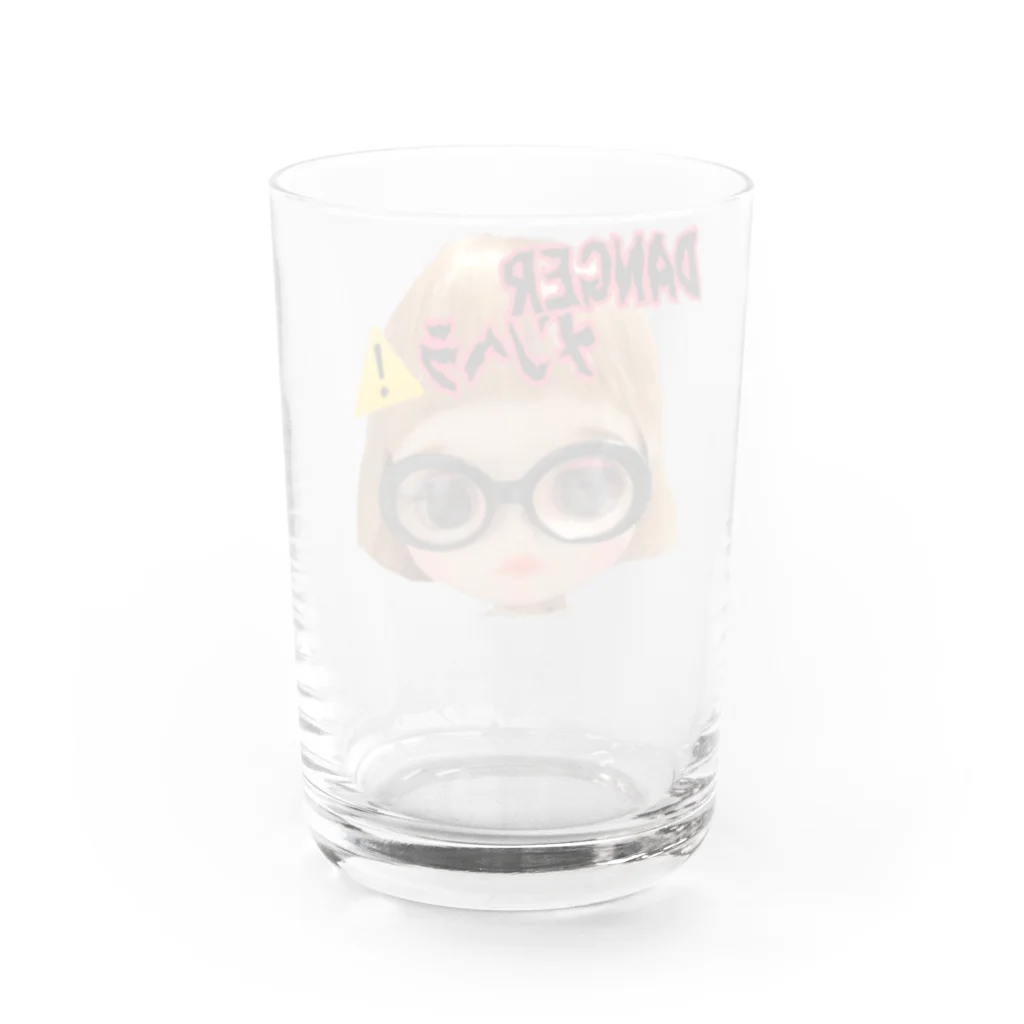 モデレーターマッキーのおみせの玉子（たまこ）です。 Water Glass :back