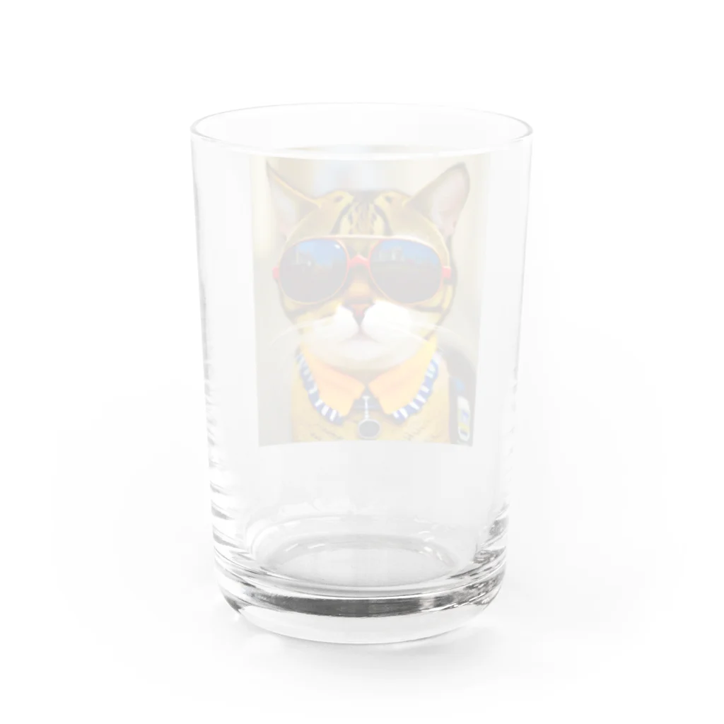 幻想的で創造的の猫にサングラス Water Glass :back