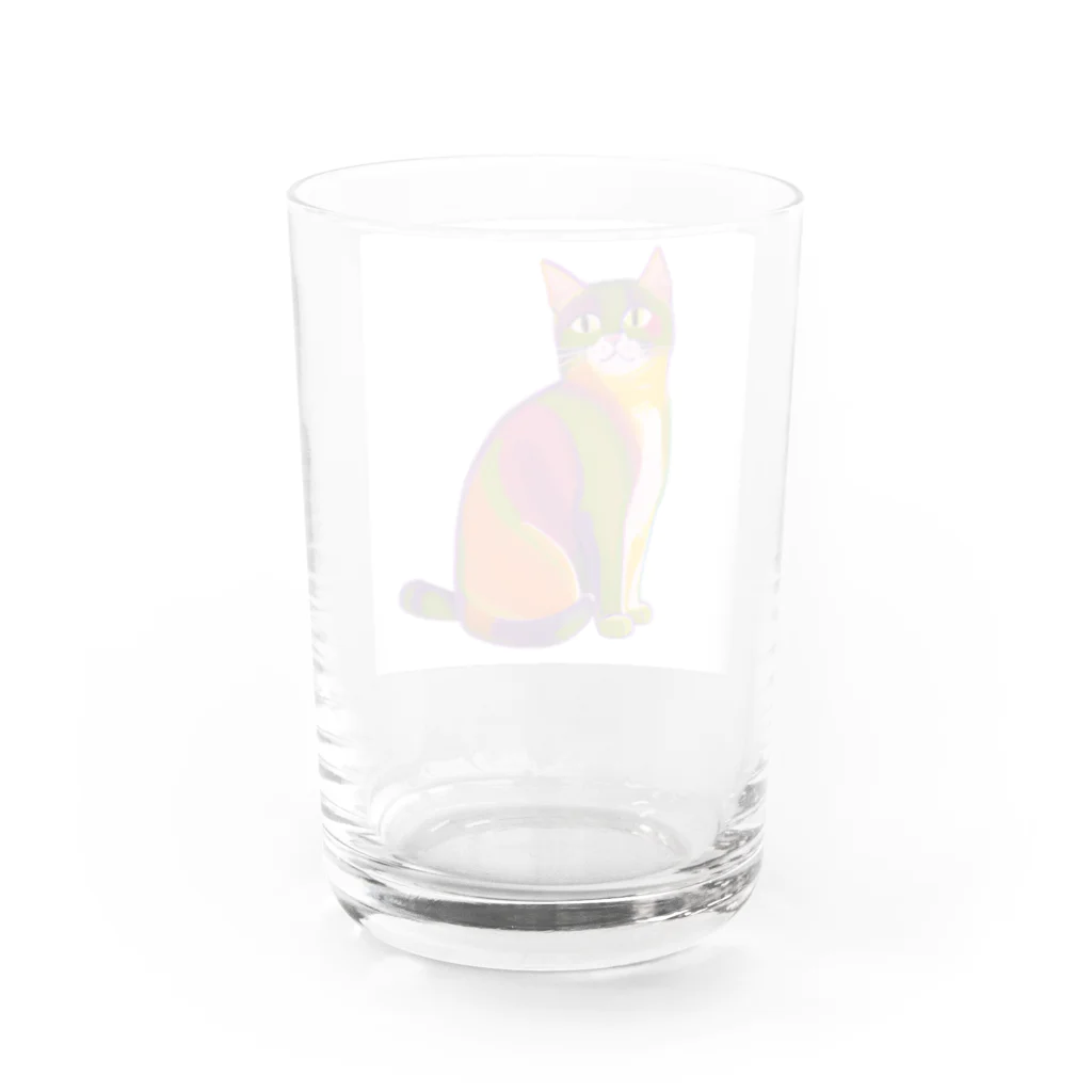 gatto solitario(物寂しげな猫)の真っ白い背景にポツンと佇む虹色の猫 Water Glass :back