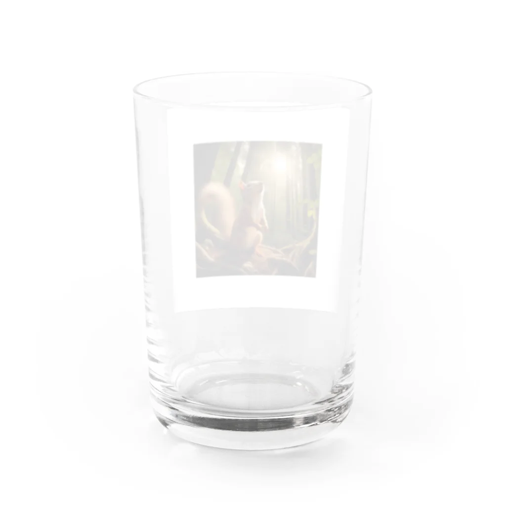 木漏れ日亭の木漏れ日の森のリス Water Glass :back