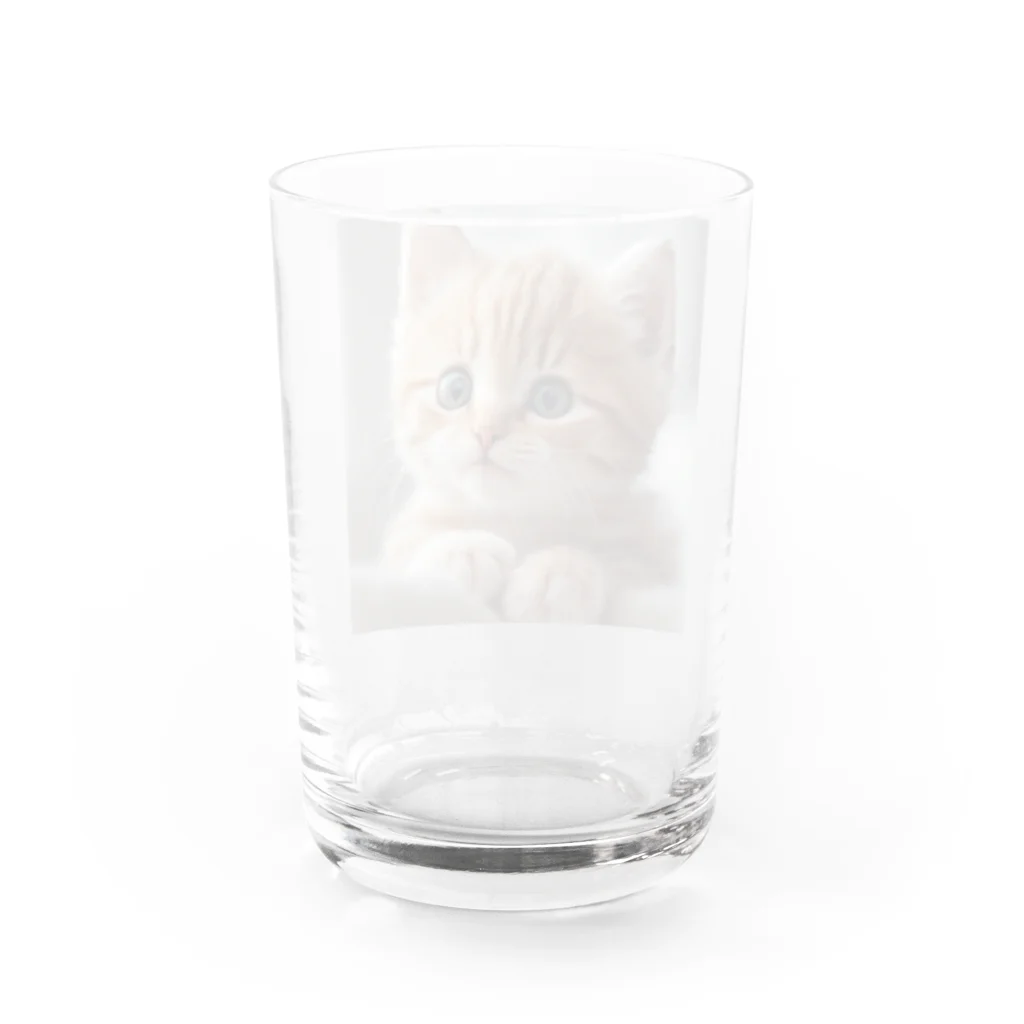 SaSuKeの癒される猫のイラスト Water Glass :back