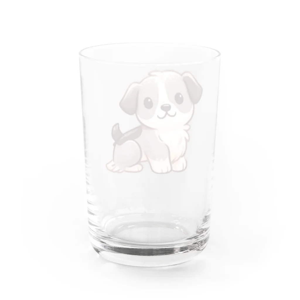 もふもふデザインストアの癒しのふわふわ、もちもち犬 Water Glass :back