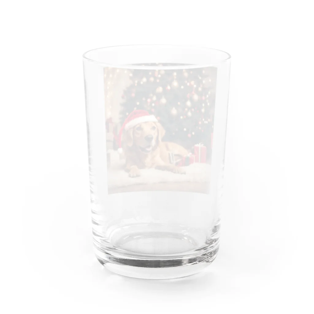 yumena_のクリスマスを満喫する犬 Water Glass :back