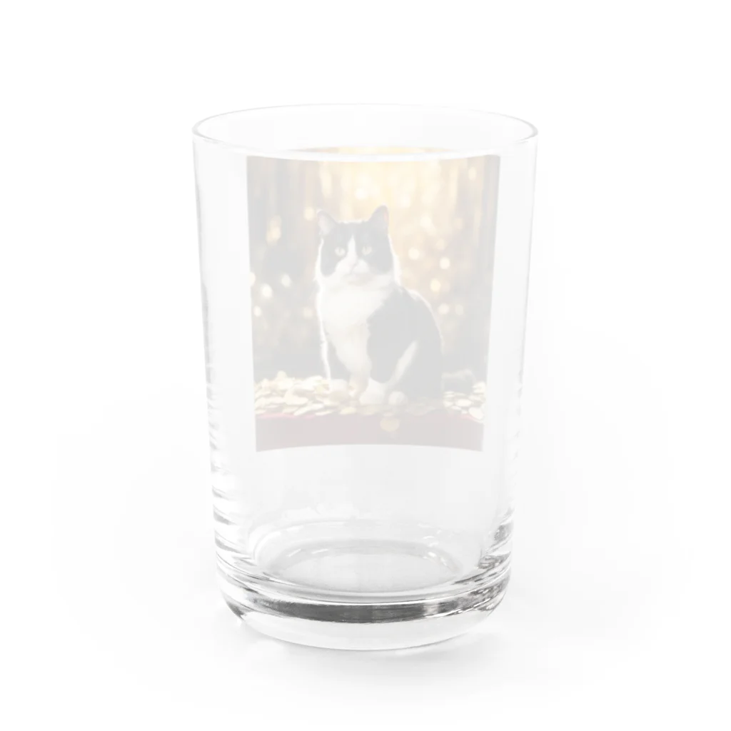 kuronyansuzuの黒白ハチワレ猫と金貨（金運アップ！！） Water Glass :back