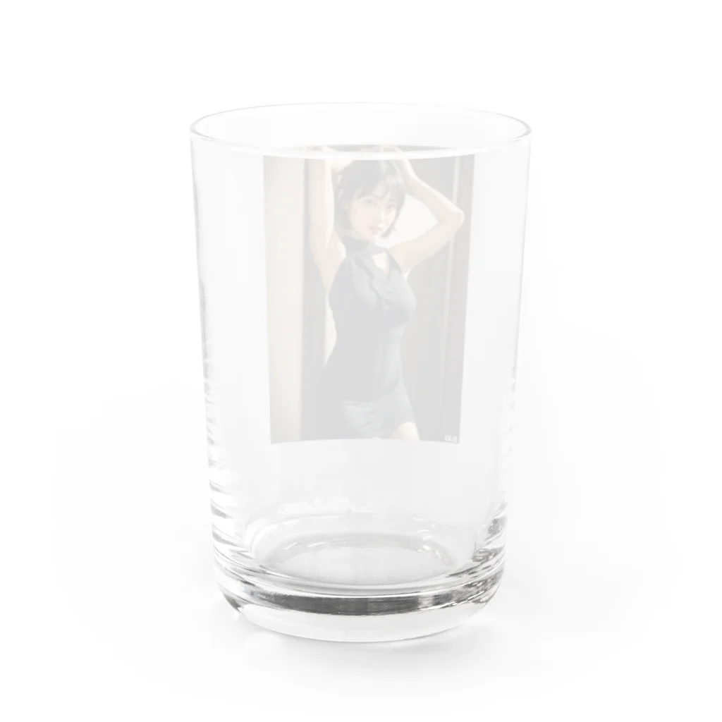 MatureWomanCollectionの高橋 真由美 Water Glass :back