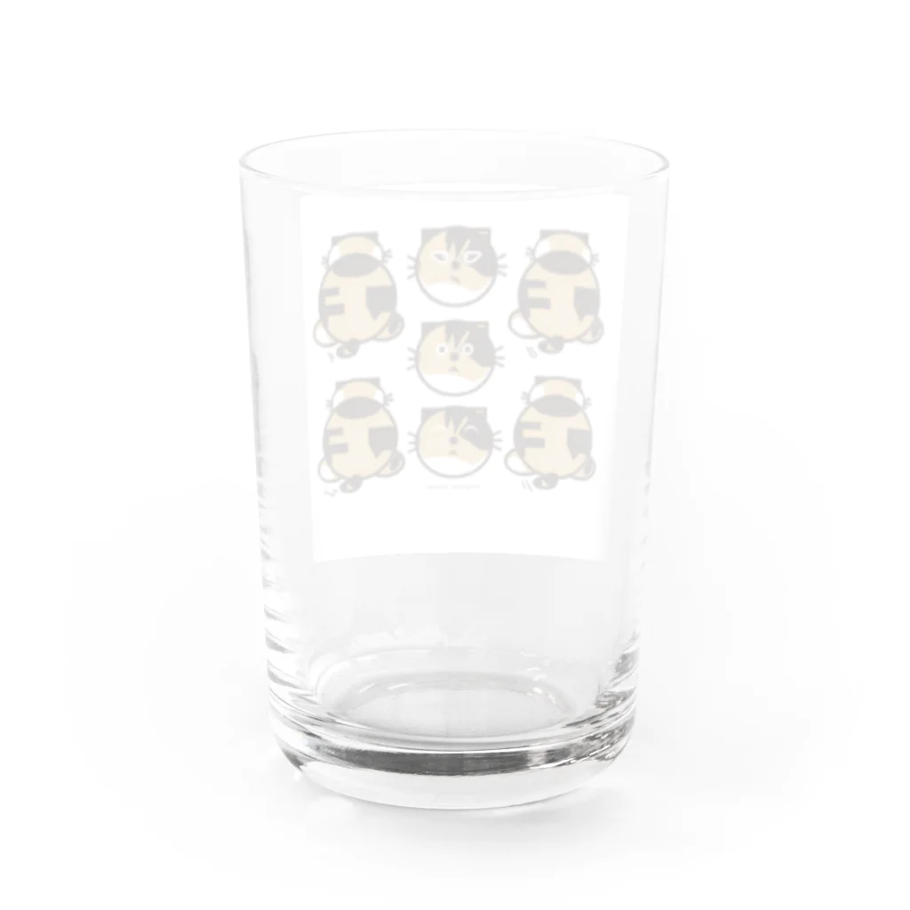 福引屋の三毛猫は福の猫🐱 グラス反対面