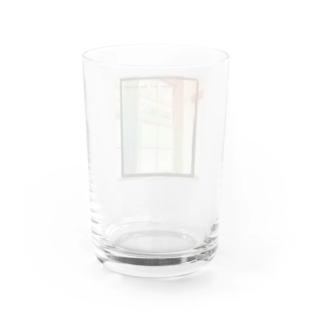 Fumi_noconocoのLook out the window Water Glass :back