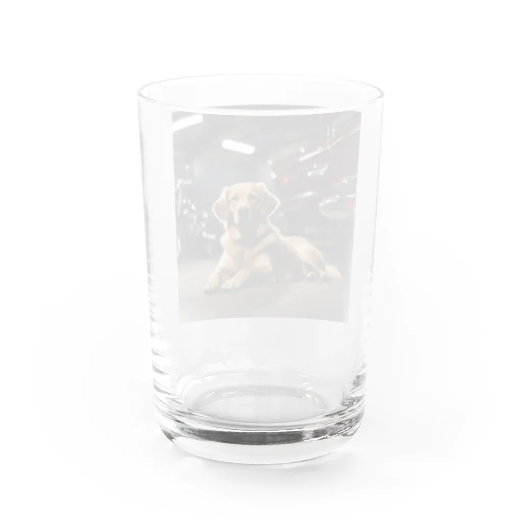 NiTiのガレージにいる犬 Water Glass :back