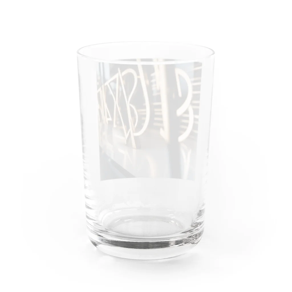 shunskのハイブラな街並み Water Glass :back