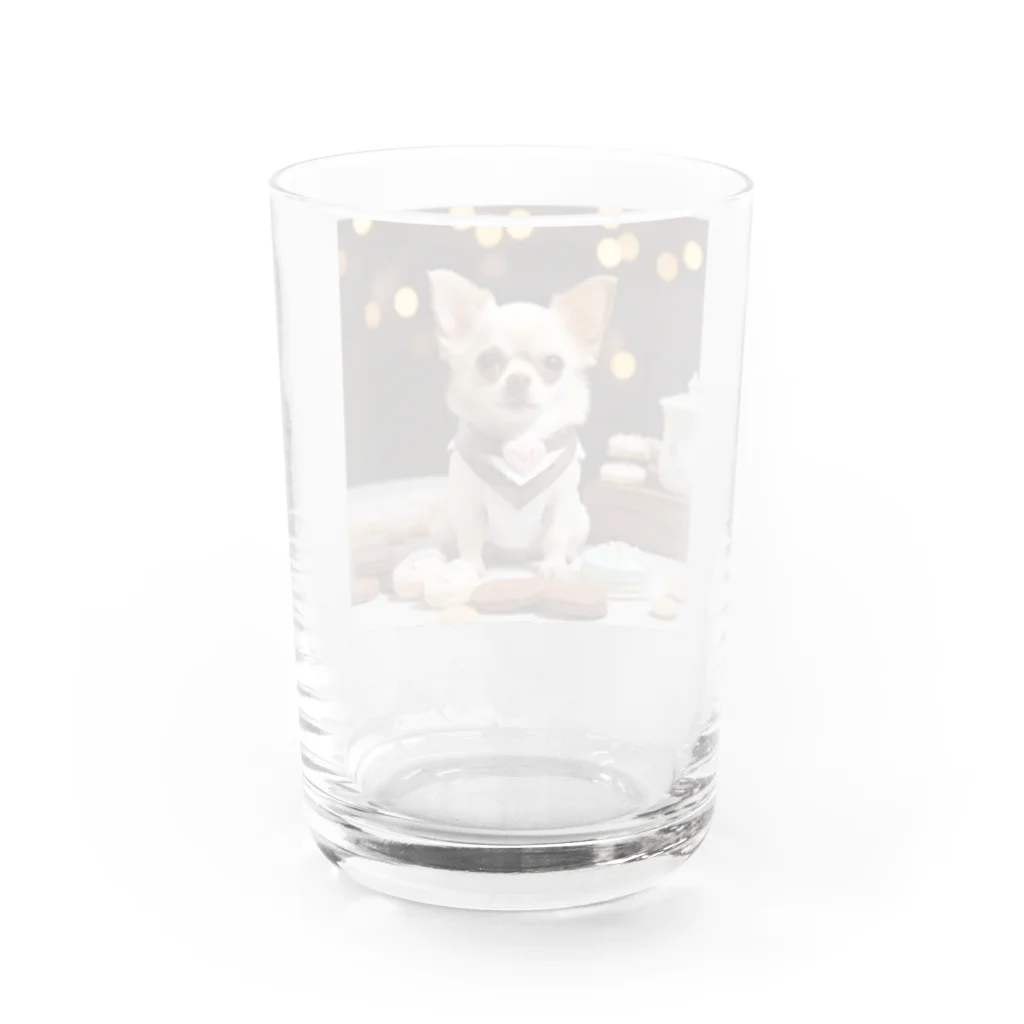 チワワ愛好家ショップの🎀チワワの幸せな一吠え🐕💓 - 心温まる家族の物語 Water Glass :back