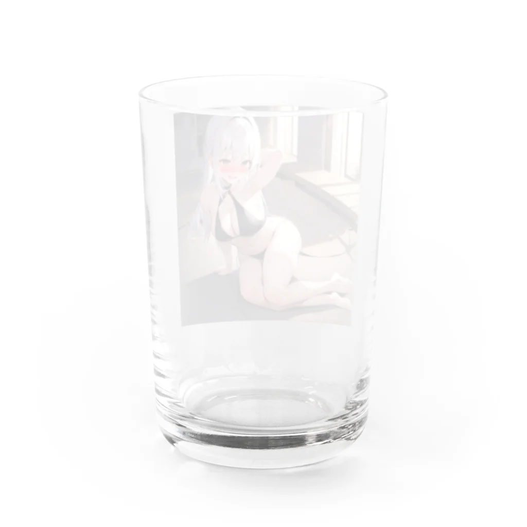 あなたに夢中の黒いビキニの女の子（銀髪Ｖｅｒ．） Water Glass :back