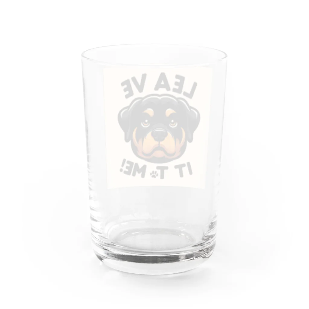 keikei5の力強い表情を見せるロットワイラー🐾 Water Glass :back