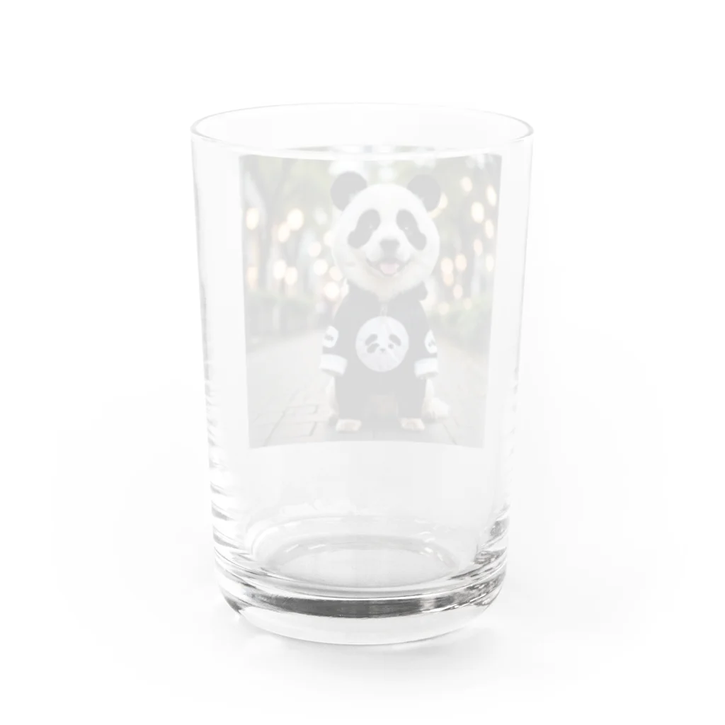 Shuji Nのパンダの着ぐるみを着た犬 Water Glass :back