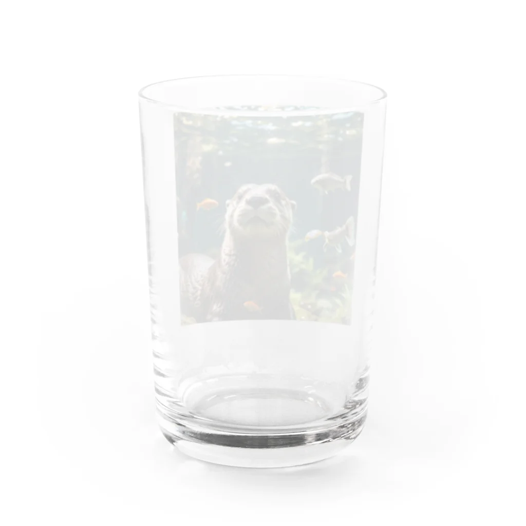 kawausonの水中で気ままに泳ぐ愛らしいカワウソ グラス反対面