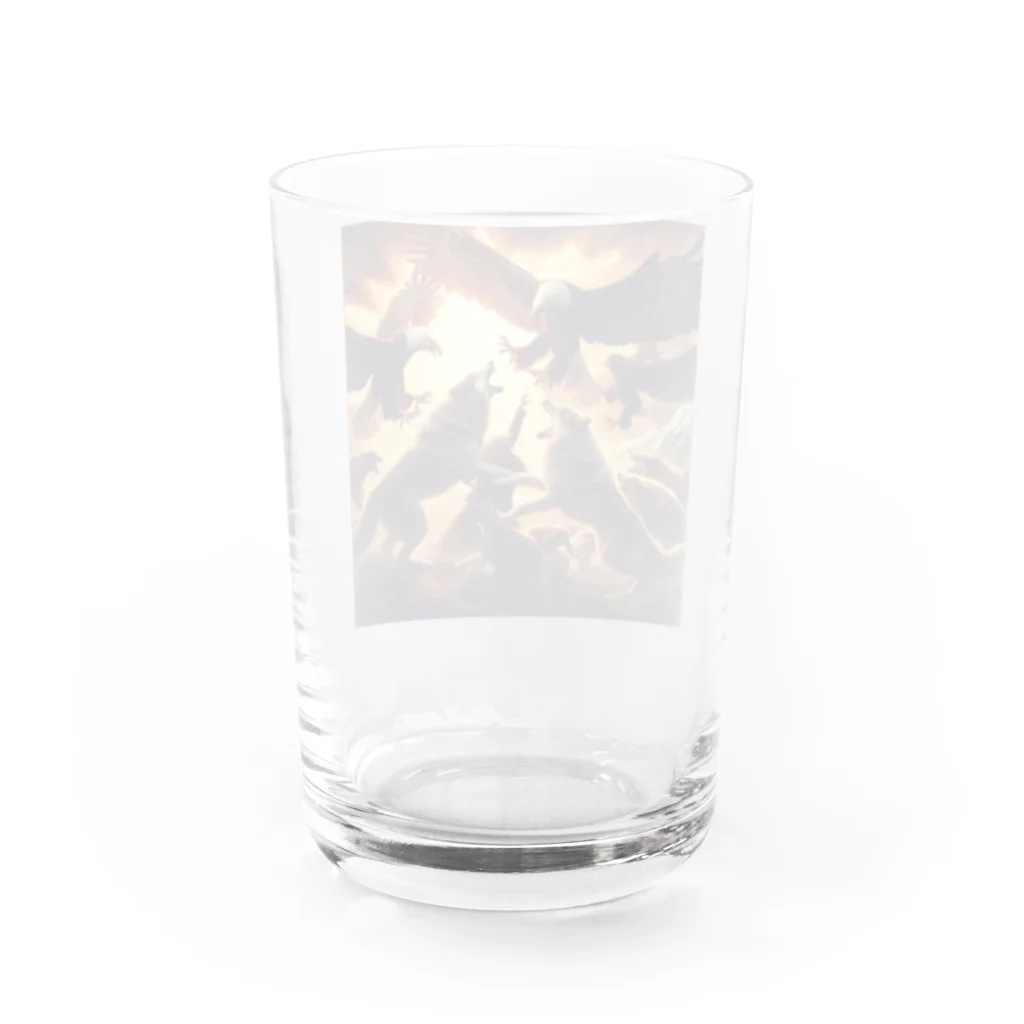 chikokuma76のイヌワシとオオカミ Water Glass :back