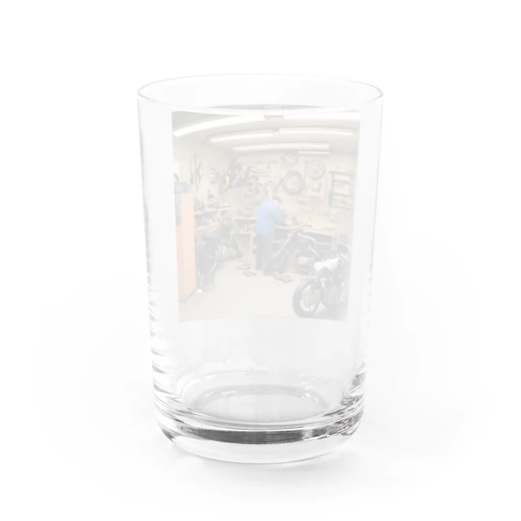 the blue seasonの熟練のメカニック、創造の空間 Water Glass :back