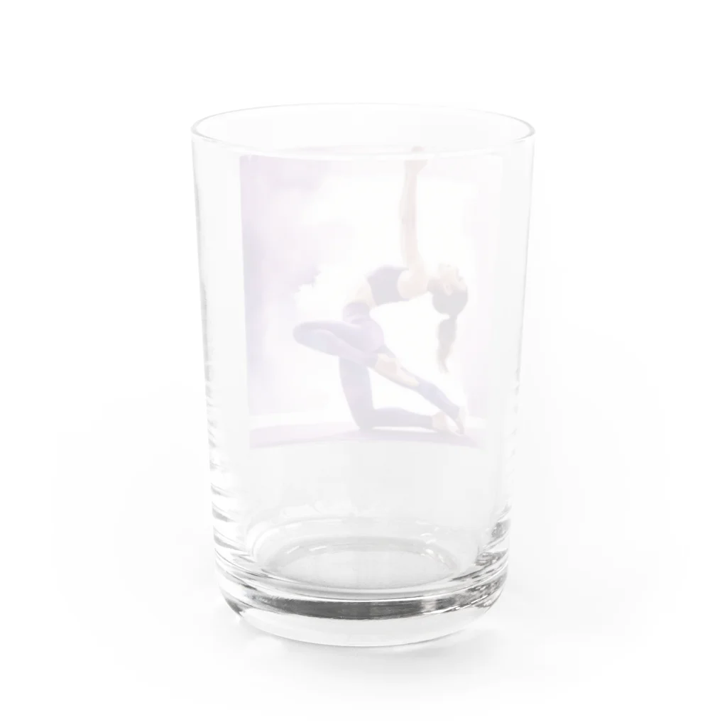 パープルルームのヨガを極める美しさ Water Glass :back