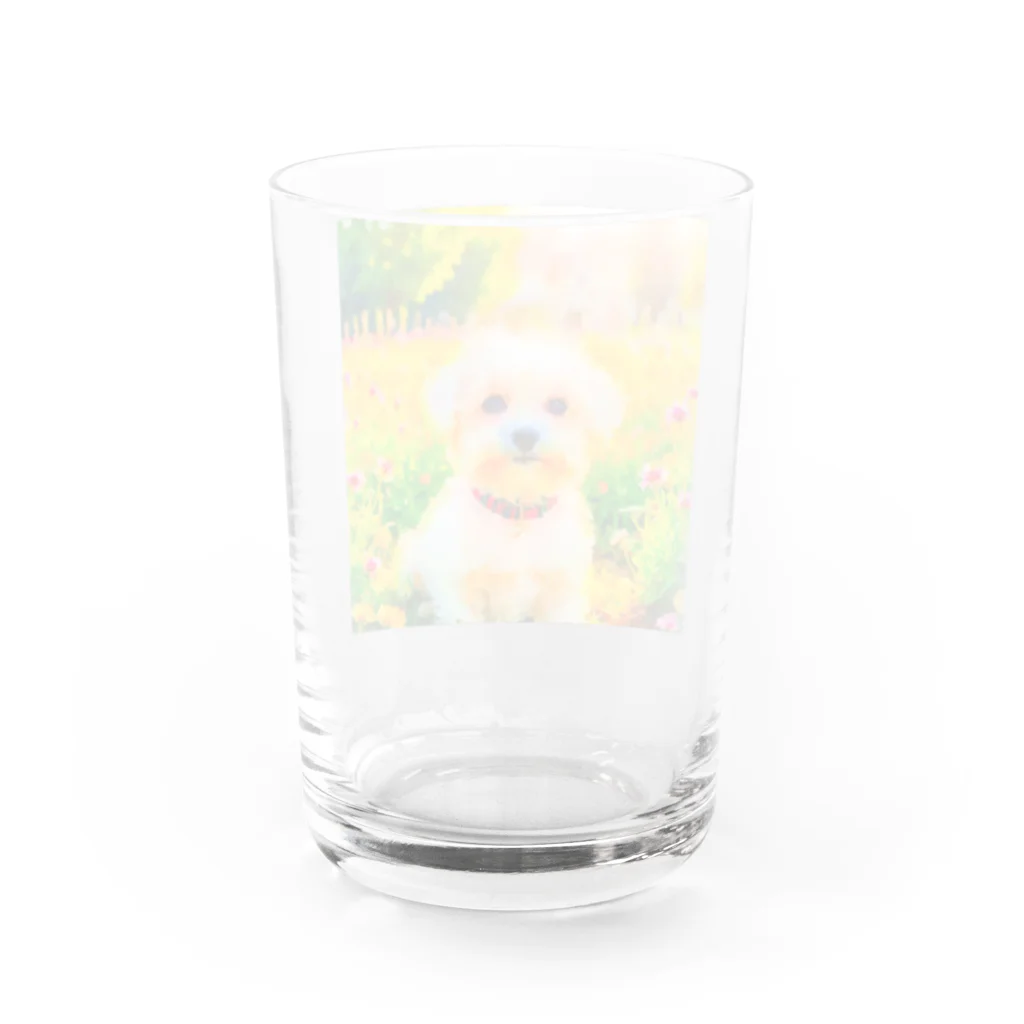 犬好きのしましまの水彩画の犬 花畑のマルチーズのイラスト Water Glass :back