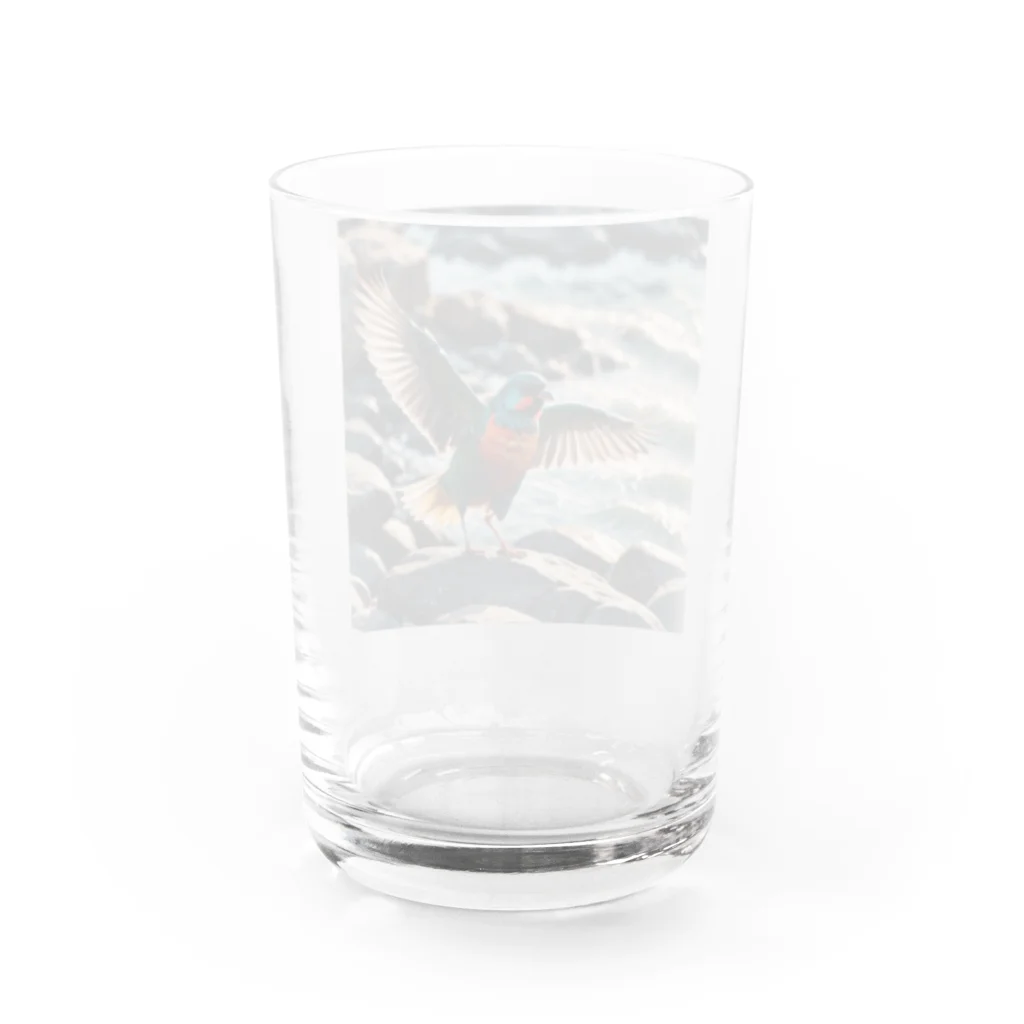 snow-birdの波打ち際で羽ばたく色鮮やかな鳥 Water Glass :back