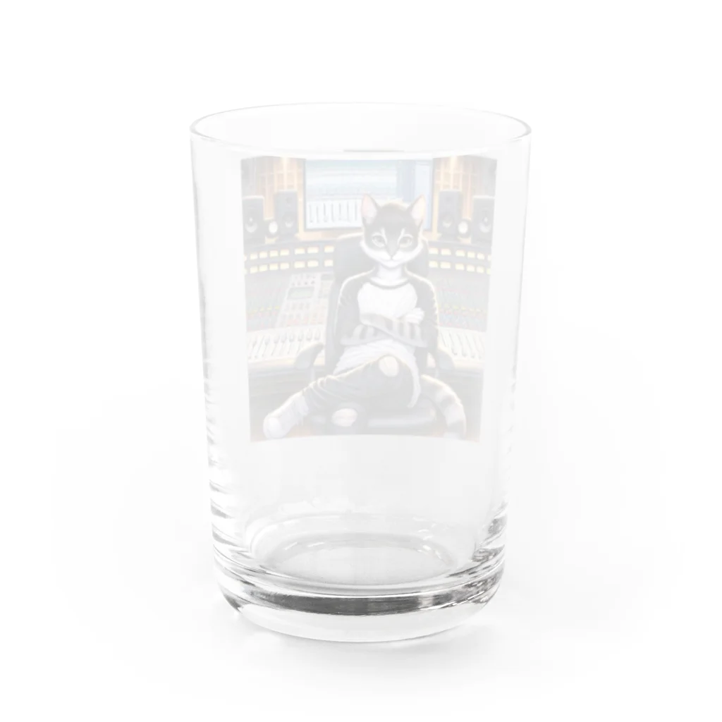 ２５GoodsShopのミキサー猫A Water Glass :back