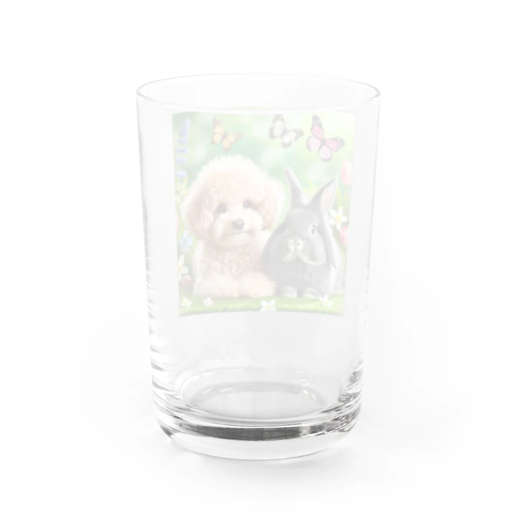 hachitaroのうさぎのネザーランドドワーフと犬のトイプードル Water Glass :back