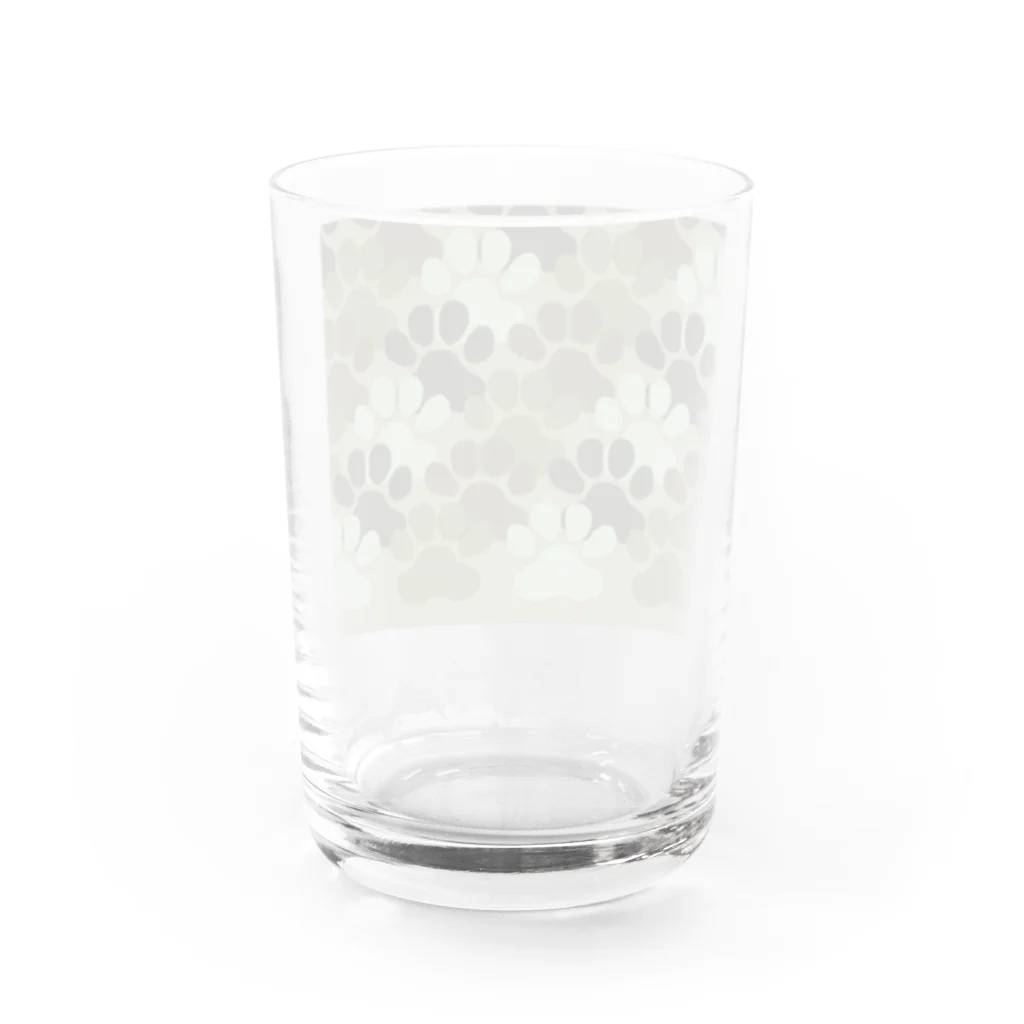 onehappinessの肉球　迷彩柄 Water Glass :back