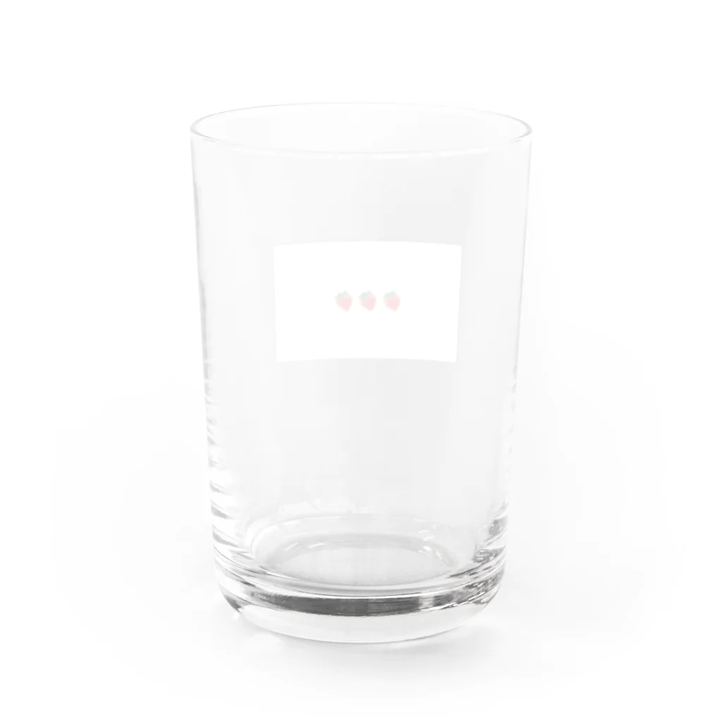 mero46のいちご Water Glass :back