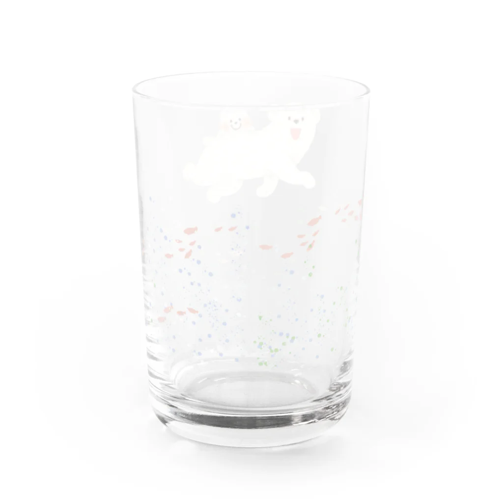 SakihoKurazumiIlustrationのおよぐしろくまおやこ Water Glass :back