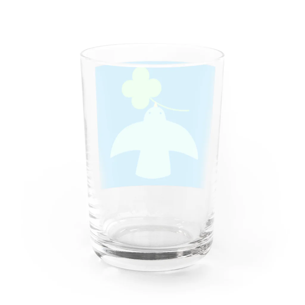 AROMA☆LOVELYのクローバーを運ぶ鳥 Water Glass :back